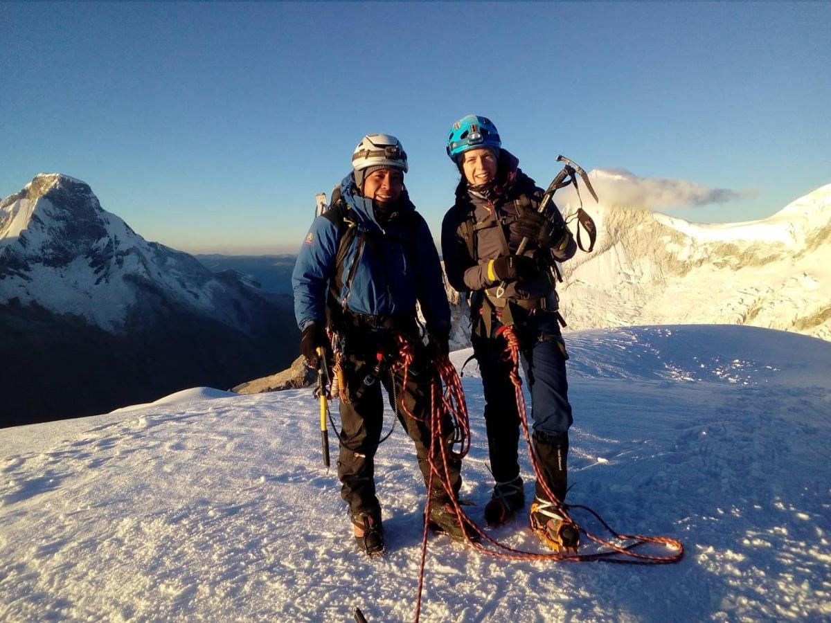 Monkeywasi Climbing Hostel 와라스 외부 사진