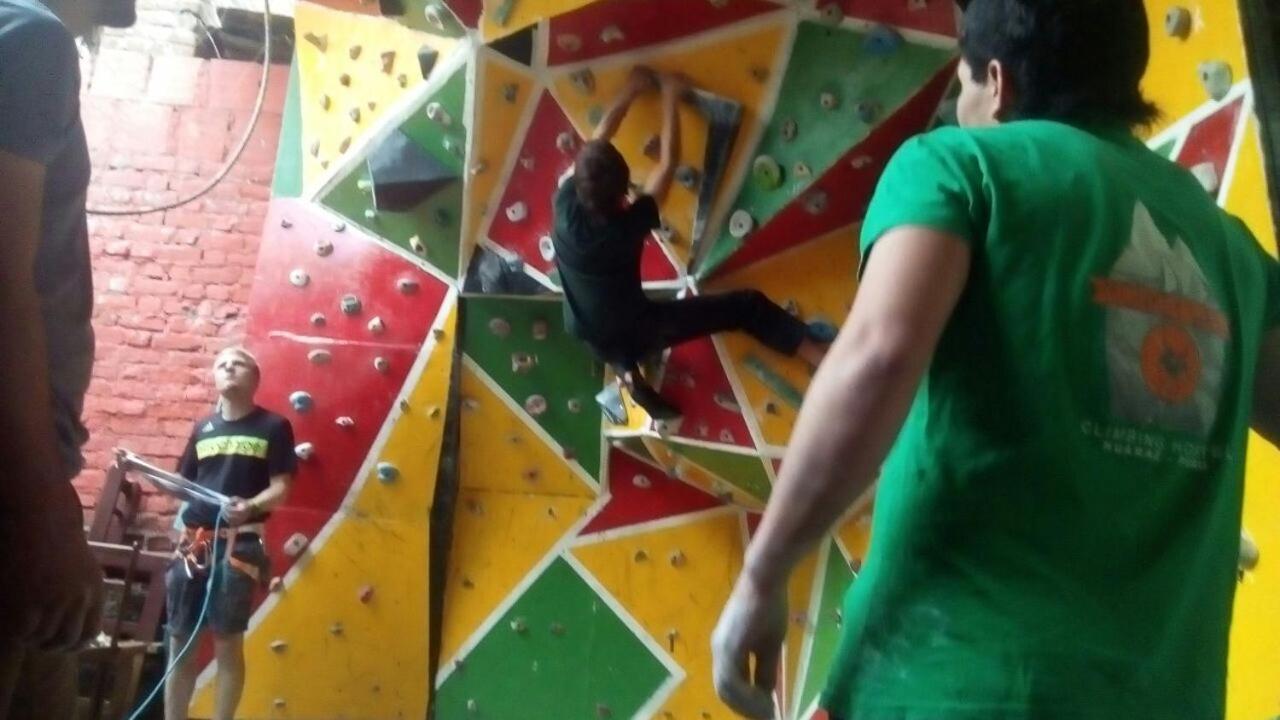 Monkeywasi Climbing Hostel 와라스 외부 사진